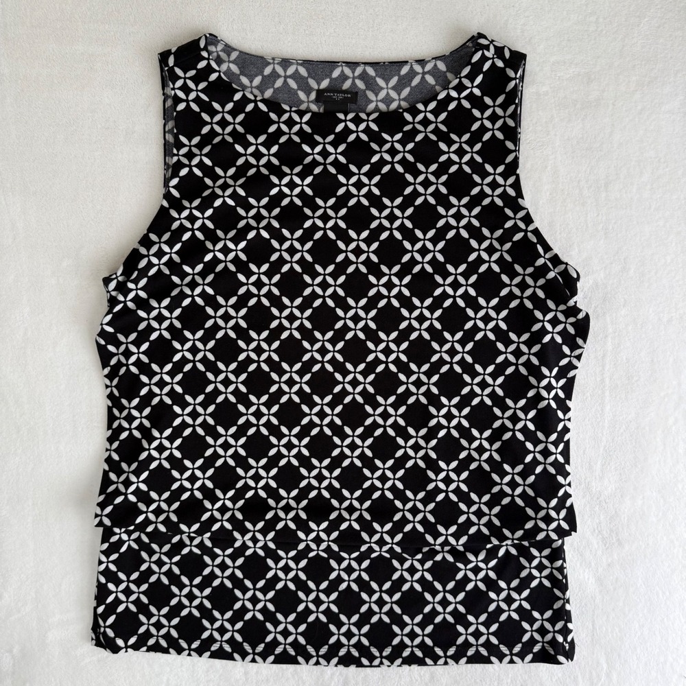 Ann Taylor Women's Black White Sleeveless Blouse Large Classic Career Office